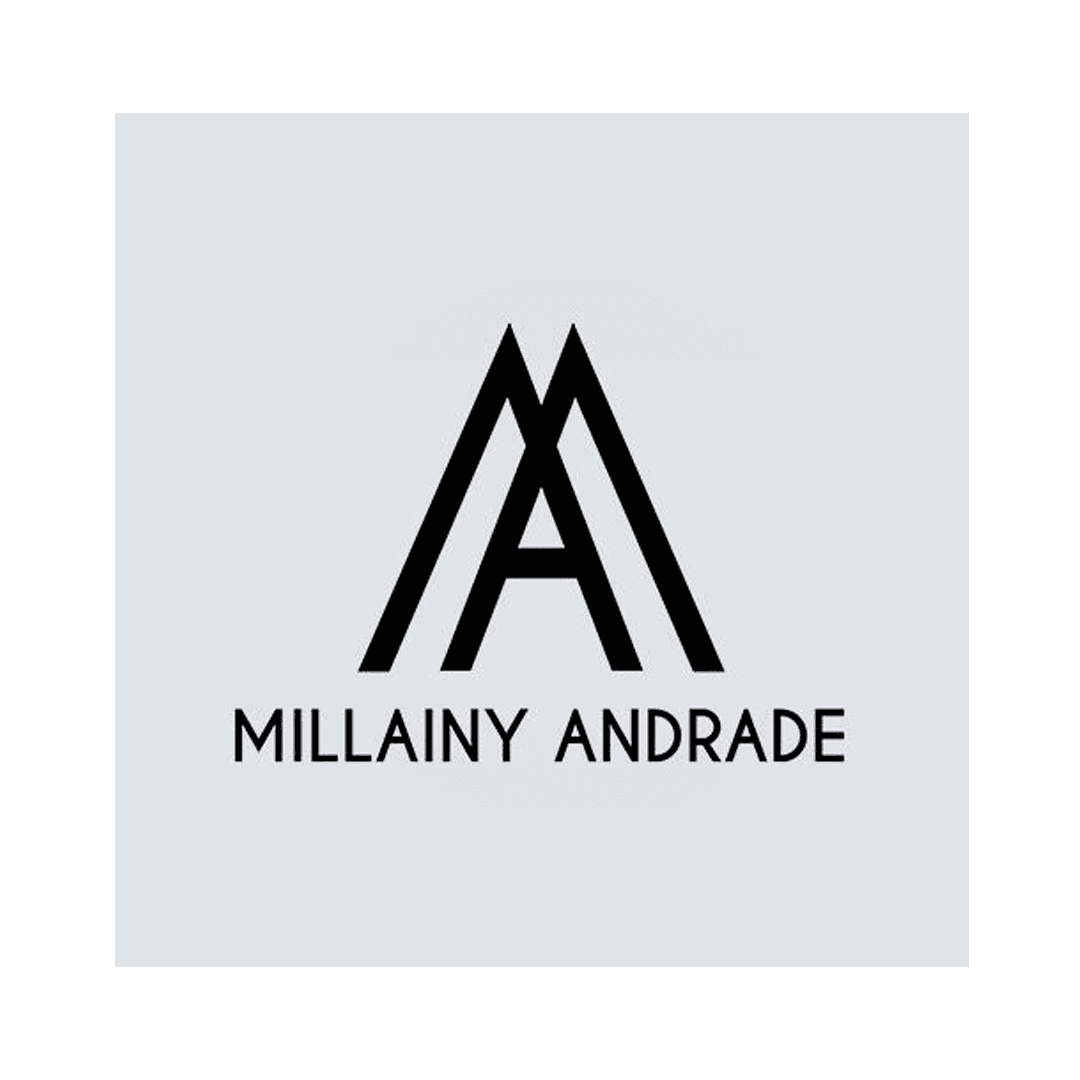 CLOSET BY MILLAINY ANDRADE